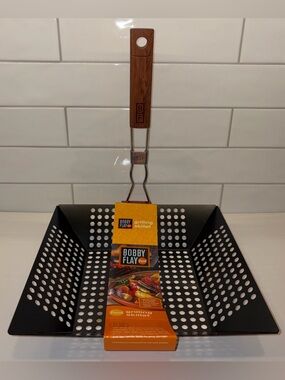 Bobby Flay Square All Purpose Basket NON STICK  12 x 12 Grilling handle foldable